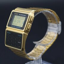 CASIO DATABANK カシオ マルチリンガル データバンク DBC-611G クォーツ ゴールドカラー 多機能 電卓 13か国言語対応 純正ブレス メンズ_画像3