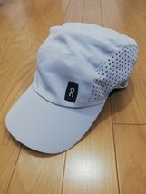 未使用品　スイスブランド”On (オン)”ライトウェイトウェザープルーフキャップ【Lightweight Cap】◆ライトグレー_画像1