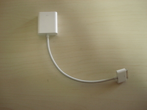 [送料無料 即決] Apple Dock Connector to VGA Adapter A1368 USED