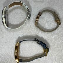 １円〜【本物保証 3点まとめ】MARC JACOBS マークジェイコブス 腕時計 クォーツ エナメル 白 MBM1099 MBM1297 MBM1329 レディース 中古 大_画像4