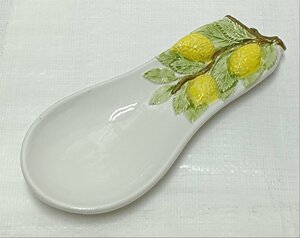 ・1954年創業　イタリア製　レモン陶器小皿　小物入れ　飾り皿