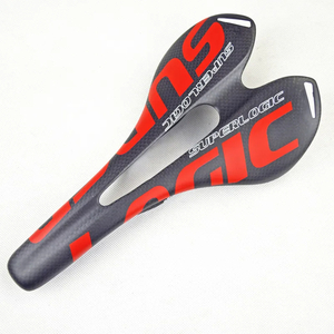 #1387#【red】3kフルカーボンファイバー 自転車サドル MTB バイク カーボンサドルシートマット 275*143mm パーツ