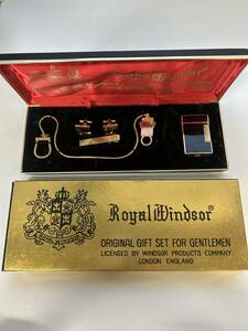 M-4474　【同梱不可】980円～ 現状品　Royal Windsor/ロイヤルウィンザー　カフス・タイピン・チェーン・ガスライターセット　火花OK　