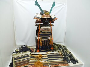 ‡0791 長期保管品 本小札大鎧 武具 鎧 武者 小札 肩当 甲冑 時代物 飾り ヨロイ 簡易組立確認済