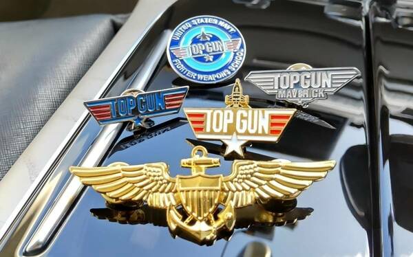 海外限定☆彡TOPGUN☆彡トップガン　TOPGUN＆TOPGUN MAVERICK　PINS ピンバッジ5種