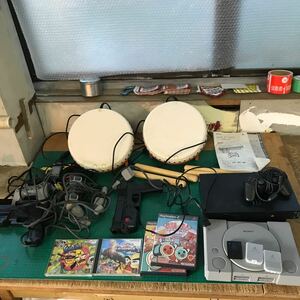 ゲーム機 コントローラー ソフト まとめて 9.4kg 太鼓の達人 ガンバァール タタコン PlayStation ps1 ps2 ガンコン 動作品