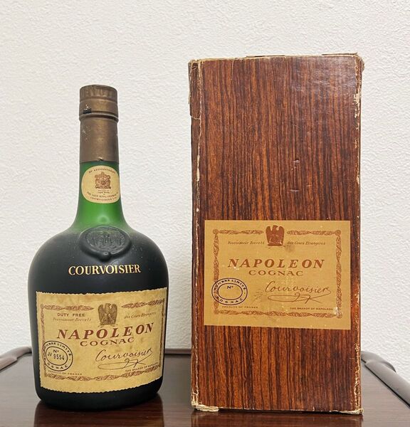 未開栓古酒スタンプ印有りNAPOLEON COGNAC COURVOISIER ナポレオン クルボアジェ箱付き