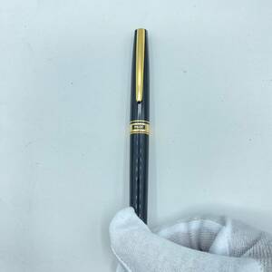 【T5】万年筆　PILOT　パイロット　ペン先　14K　585刻印あり　シンプル　ブラックｘゴールドカラー　筆記用具　現状品