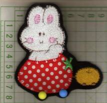 【アップリケ】　　ウサギさん　　　　縫い付けタイプ_画像1