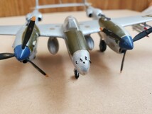 1/72アメリカ陸軍P-38ライトニング完成済プラモデル_画像10