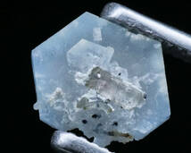 【鉱物 標本 緑柱石 結晶 原石】アフガニスタン アルカリ ベリル Alkali Beryl 2個 ケース付き_画像6