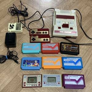 （n22）動作未確認【ファミリーコンピュータ ゲームウォッチ 2機】任天堂 Nintendo ファミコン本体 ビデオゲーム HVC-001 レトロゲーム機 