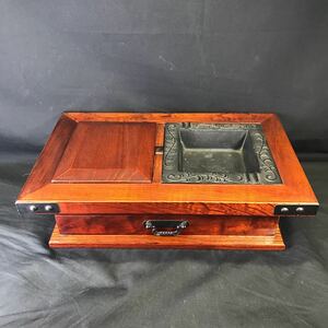 T2507 天然ケヤキ 煙草盆 欅 灰皿 約 32×19.5×9.5 cm 古民家 和室 飾り金具 応接間 カフェ インテリア ディスプレイ 店舗什器 木製 民芸