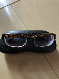 レイバン　メガネフレーム　超美品　ケース付きアイウェア レイバン 眼鏡 サングラス 