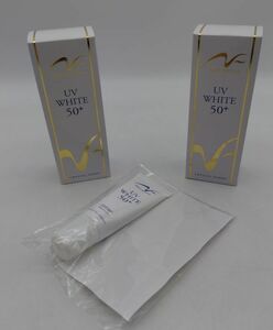 m★新品 ジェミーネフェルタリ 薬用UVホワイト50+ 30g×2本とおまけ付き★