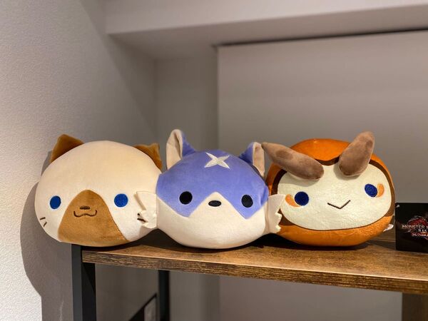 モンスターハンターライズ サンブレイク 3連コロンクッション ぬいぐるみ