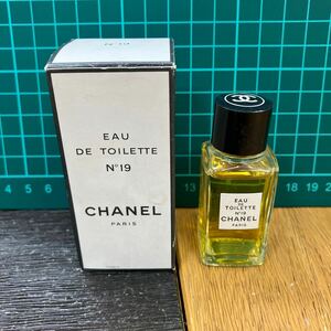 CHANEL Chanel No.19o-doto crack perfume 20ml remainder amount 90% and more 