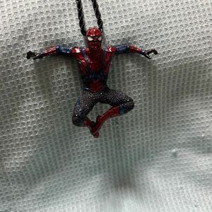 スパイダーマン　ダイヤモンド　ネックレス