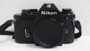 #10577D 【Nikon】 ニコン フィルム一眼レフカメラ EM レンズ無し 動作不明 ケース・箱無し ジャンク扱い