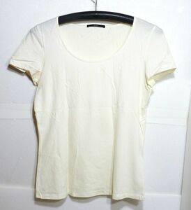 HUGO BOSS(ヒューゴ・ボス)　Tシャツ　レディス　SIZE：M　イタリア製　古着　706397-176