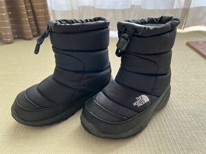 送料込み THE NORTH FACE ノースフェイス NFJ51980 Nuptse Bootie WP キッズ用スノーブーツ 18.0cm