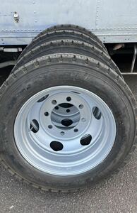 スタッドレス　冬 イボ付　10分山 DUNLOP SP050 265/60R22.5 143/140J 2018年製　22.5×7.50 162-13 8穴　JIS方式　４本値段