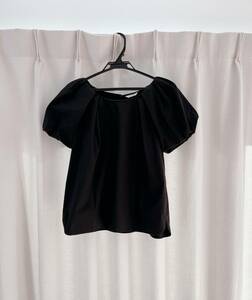  La Totalite puff sleeve blouse black 