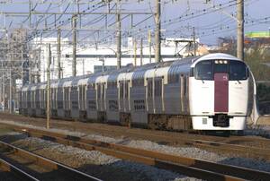 鉄道写真　東日本旅客鉄道（JR東日本）　215系　Lサイズ