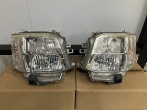 ★3型 純正 ★ ハイエース ヘッドライト HID バラスト 左右 セット 200系 レジアスエース ランプ トヨタ 愛知県 手渡し可能 キセノン 中古