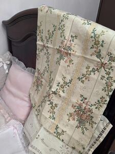 フランスアンティークバラとパニエとリボンシルクの織り布