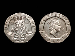 【イギリス】 1994年 20 ペンス　白銅貨　エリザベス2世女王　イングランド　薔薇　ローズ