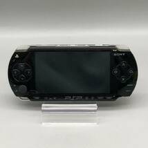 SONY ソニー PSP-1000 本体 ブラック PlayStation Portable ポータブル メモリースティック 32MB 充電器 ケーブル セット 動作確認済み_画像3