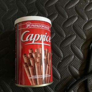 capriceの空き入れ物