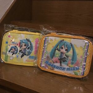 初音ミク Project mirai 2 マルチポーチ 全2種セット オレンジ イエロー 新品未使用未開封