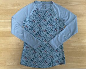 美品 patagonia ウィメンズ・キャプリーン・ミッドウェイト・クルー☆11,550円☆サイズXS