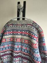 JAMIESON'S/ジャミーソンズ/FAIR ISLE V-NECK CARDIGAN/フェアアイルカーディガン/シェットランドウール/フェアアイル柄/くるみボタン_画像6