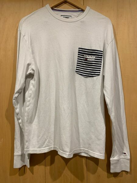 TOMMY JEANS 長袖Tシャツ