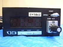 中古現状渡品 UESHIMA・BROOKS マスフローコントローラ用デジタル指示計付き電源 5896 RANGE N2 200 SCCM_画像4
