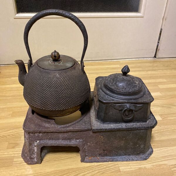 千代五徳セット 鉄瓶 釜 五徳 希少 南部鉄器 金属工芸 骨董品