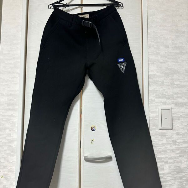 AVIREX ダンボールパンツ ブラック 未使用
