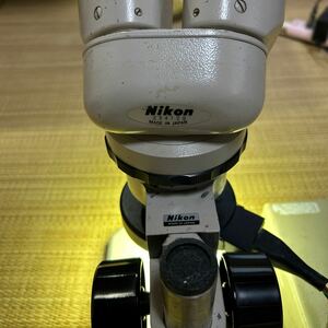 Nikon 顕微鏡 ランプ付き　