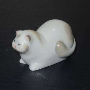 ●ヘレンドのフィギュア●ネコ ねこ 猫●未使用展示品●格安即決●