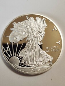 未使用。アメリカ 銀貨2015年ウォーキング リバティ イーグル銀貨シルバー１オンスコレクション整理放出品。