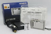 【返品保証】 【元箱付き】オリンパス Olympus μ 1030 SW 3.6x バッテリー チャージャー付き コンパクトデジタルカメラ s3625_画像1