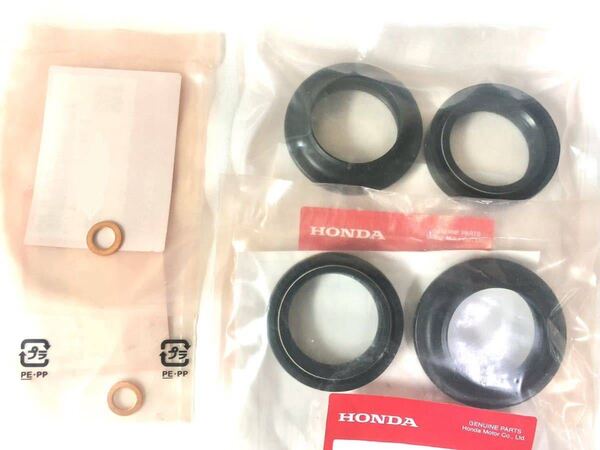 ●在庫あり 即納 CB750F FZ FA フロントフォーク オイルシール ガスケット セット RC04 35パイ ホンダ 純正