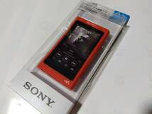 SONY純正ウォークマンNW-A35/NW-A36/NW-A37/NW-A45/A46/A47/NW-A55/A56/A57用シリコンケース赤CKM-NWA30_画像1