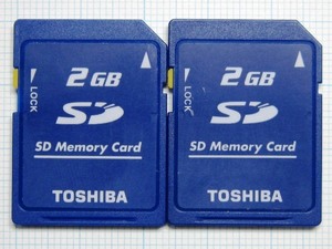 ★TOSHIBA ＳＤメモリーカード ２ＧＢ ２枚 中古★送料６３円～