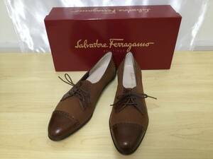 新品未使用品フェラガモ Salvatore Ferragamo 靴 レア　ブラウン　 51/2 22.5㎝ 23㎝ 希少 ハイブランド レア シューズ 高級 ローヒール 