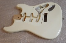 Fernandes Revival RST50-57 Body Vintage White 1982 フェルナンデス ストラト ボディ ビンテージホワイト Fender リバイバル 改造あり_画像1