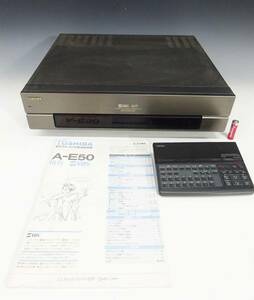 ◆(TD) 昭和レトロ TOSHIBA ビデオデッキ A-E50 アリーナ S-VHS Hi-Fi 東芝カセットVTR 説明書付き リモコン付 映像機器 通電のみ 